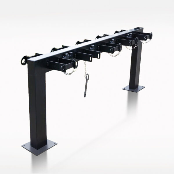 Elektrisko skūteru statīvs su uzlādes jungtimi