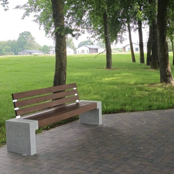 Betona sols KAMPAS BL002 ar atzveltni