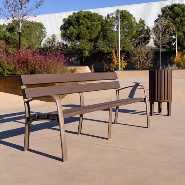 ĪPAŠAIS PIEDĀVĀJUMS. Bez apkopes ECOCITY sols iš pārstrādātu materiālu bei WPC dēļu